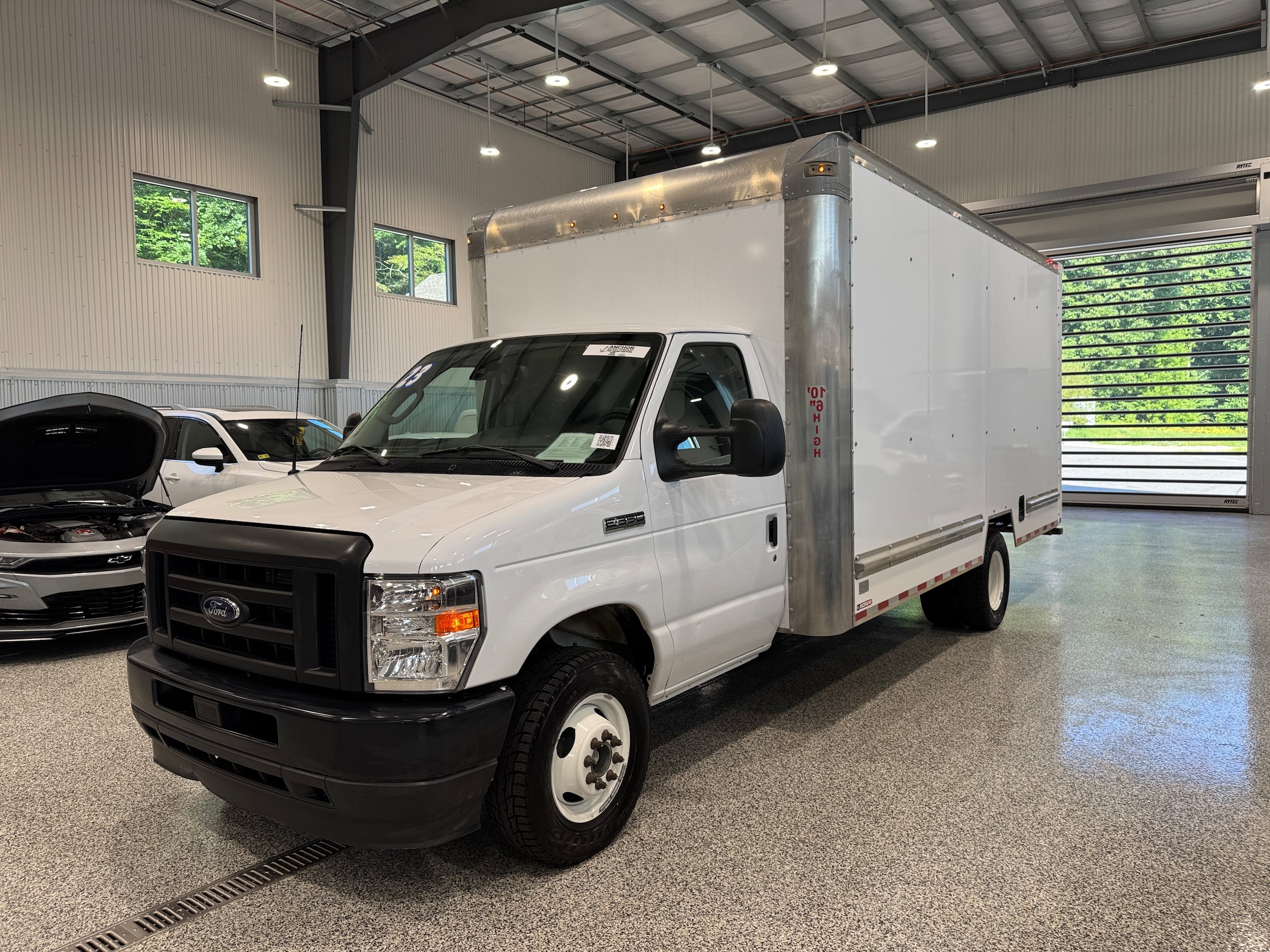 Used 2023 Ford E-350 and Econoline 350 Super Duty w/ Driver's Safety Package RWD image 1
