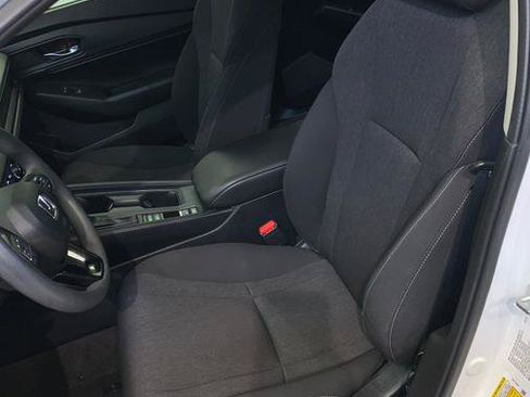 Used 2023 Honda Accord EX image 20