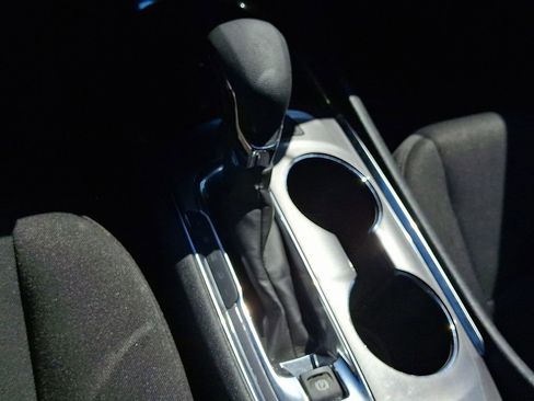 Used 2023 Chevrolet Malibu LT image 15