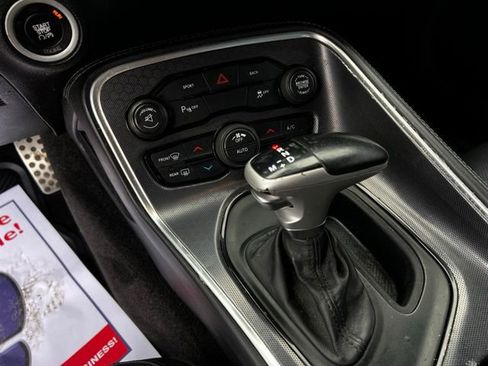 Used 2015 Dodge Challenger R/T Plus image 29