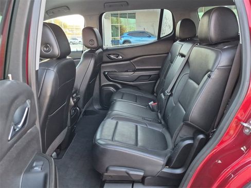 Used 2023 GMC Acadia SLT image 22