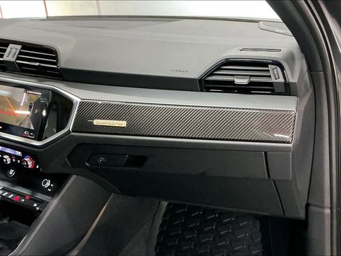 Used 2025 Audi Q3 2.0T Premium Plus w/ Premium Plus Package image 18