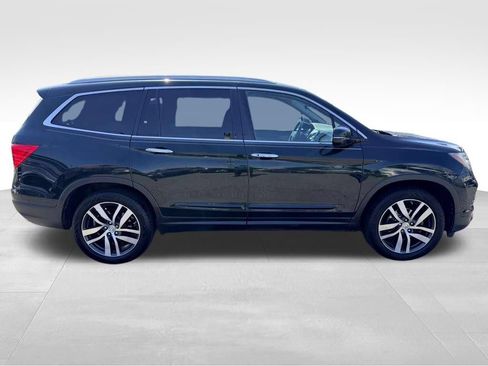 Used 2016 Honda Pilot Elite image 4