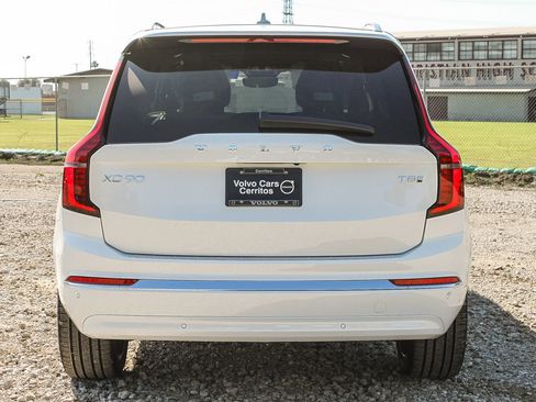 New 2026 Volvo XC90 T8 Plus w/ Protection Package image 7