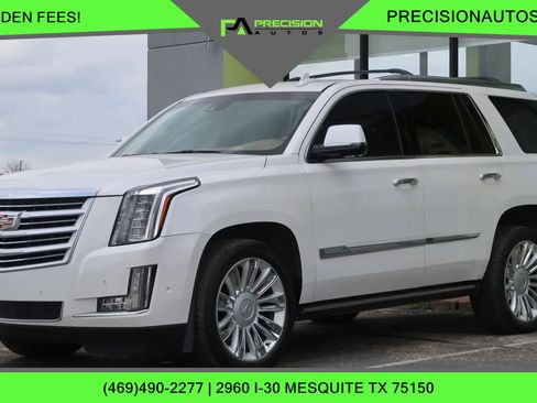 Used 2017 Cadillac Escalade Platinum image 1