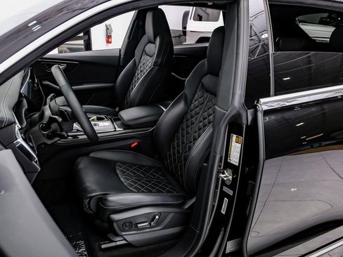 Used 2023 Audi SQ8 Prestige image 7