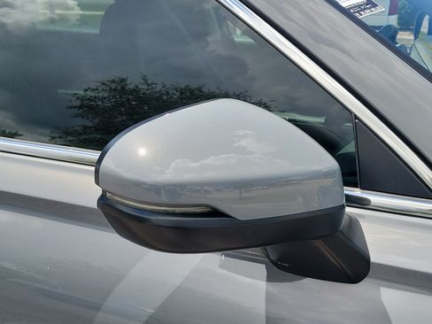 Used 2024 Honda CR-V EX-L image 10