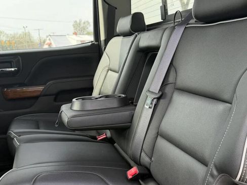 Used 2018 Chevrolet Silverado 3500 High Country w/ Duramax Plus Package image 23