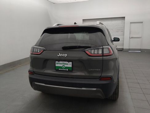 Used 2019 Jeep Cherokee Limited FWD image 7