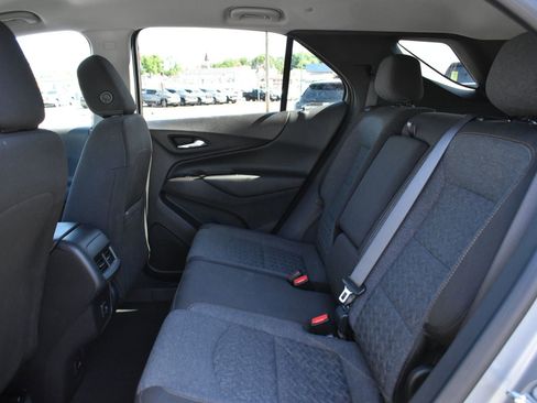 Used 2024 Chevrolet Equinox LT AWD/4WD image 16