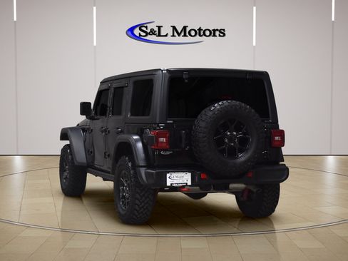 Used 2024 Jeep Wrangler Unlimited Sport AWD/4WD image 6
