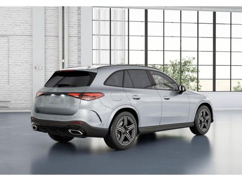 Certified 2026 Mercedes-Benz GLC 300 4MATIC image 40