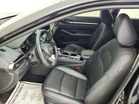 Used 2024 Nissan Altima 2.0 SR image 21