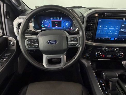Used 2025 Ford F150 Lariat w/ FX4 Off-Road Package image 13