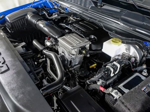 Used 2024 RAM 1500 Laramie image 48