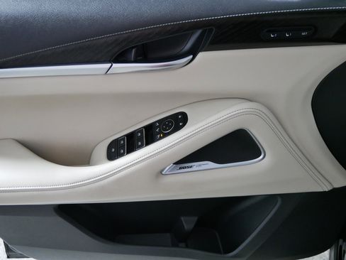 Used 2023 INFINITI QX60 Sensory w/ Cargo Package AWD/4WD image 19