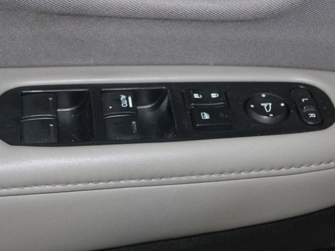 Used 2018 Honda HR-V EX image 8