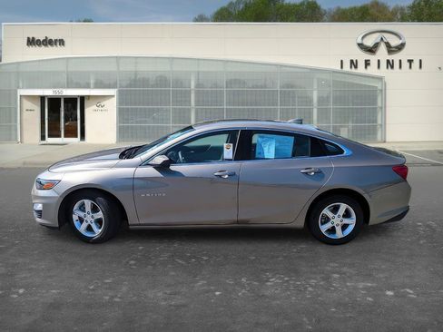 Used 2024 Chevrolet Malibu LT FWD image 6