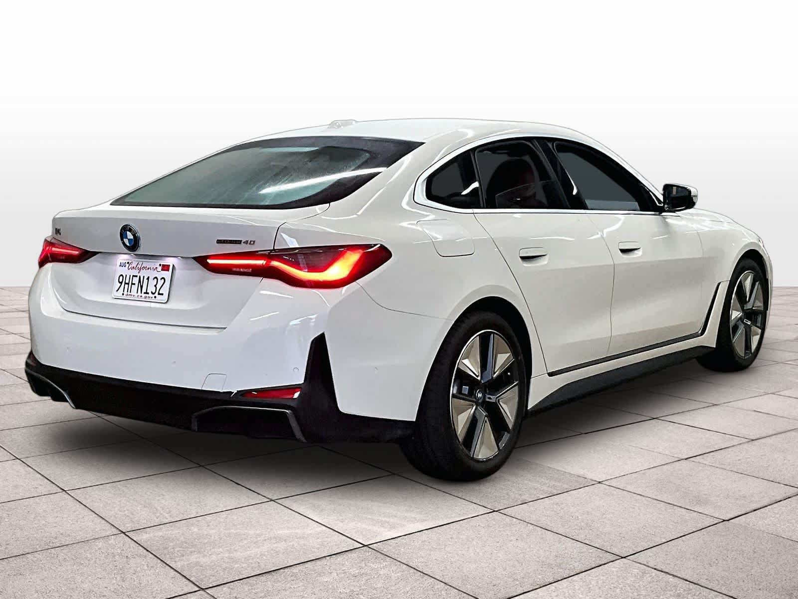Used 2023 BMW i4 eDrive40 w/ Premium Package RWD image 15