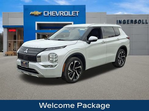 Used 2022 Mitsubishi Outlander SEL image 4