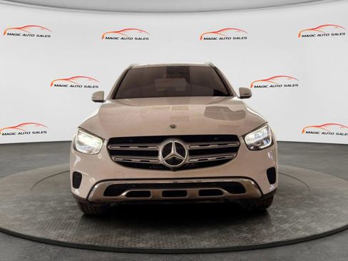 Used 2020 Mercedes-Benz GLC 300 4MATIC image 3