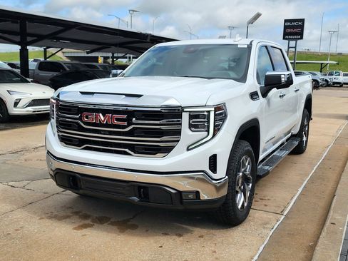 New 2026 GMC Sierra 1500 SLT w/ SLT Premium Plus Package AWD/4WD image 8