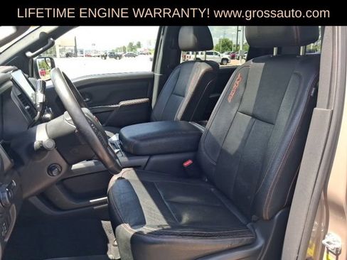 Used 2021 Nissan Titan PRO-4X w/ Pro-4x Convenience Package AWD/4WD image 24