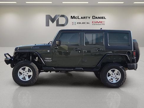 Used 2015 Jeep Wrangler Unlimited Sport w/ Quick Order Package 24S AWD/4WD image 2