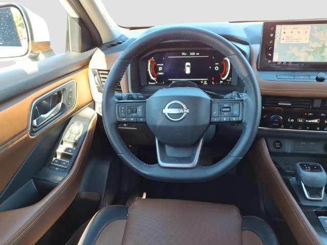 Used 2026 Nissan Rogue Platinum w/ Tech Package AWD/4WD image 33