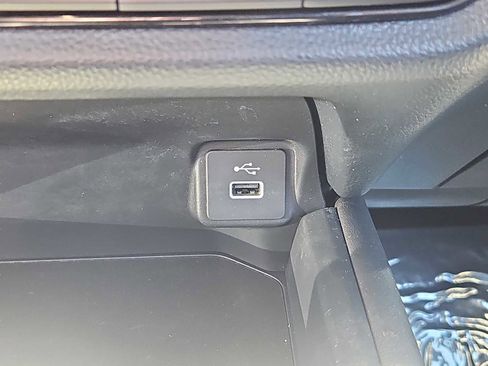 Certified 2023 Honda HR-V LX image 14