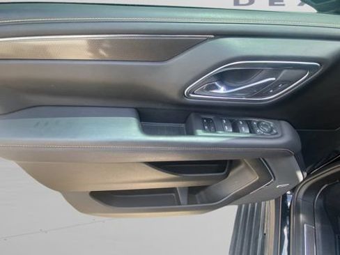Used 2023 GMC Yukon AT4 w/ AT4 Premium Plus Package AWD/4WD image 9