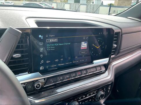 Used 2024 Chevrolet Silverado 2500 LTZ w/ LTZ Plus Package image 23