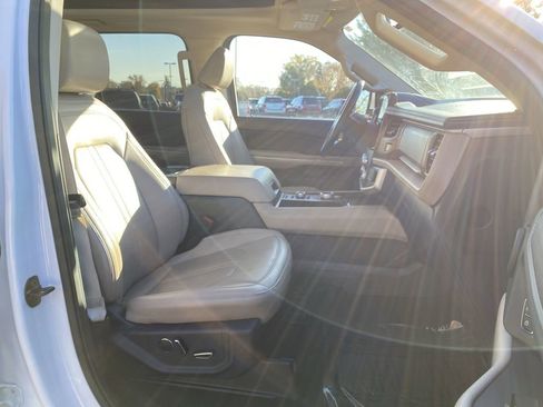 Certified 2024 Ford Expedition Max Limited image 42