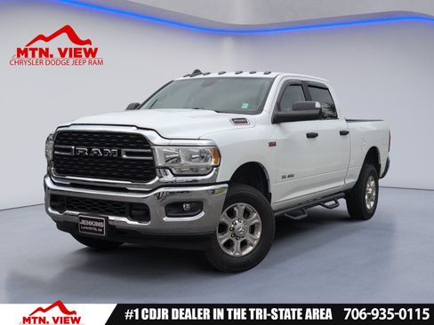 Used 2022 RAM 2500 Big Horn w/ Snow Chief Group AWD/4WD image 1