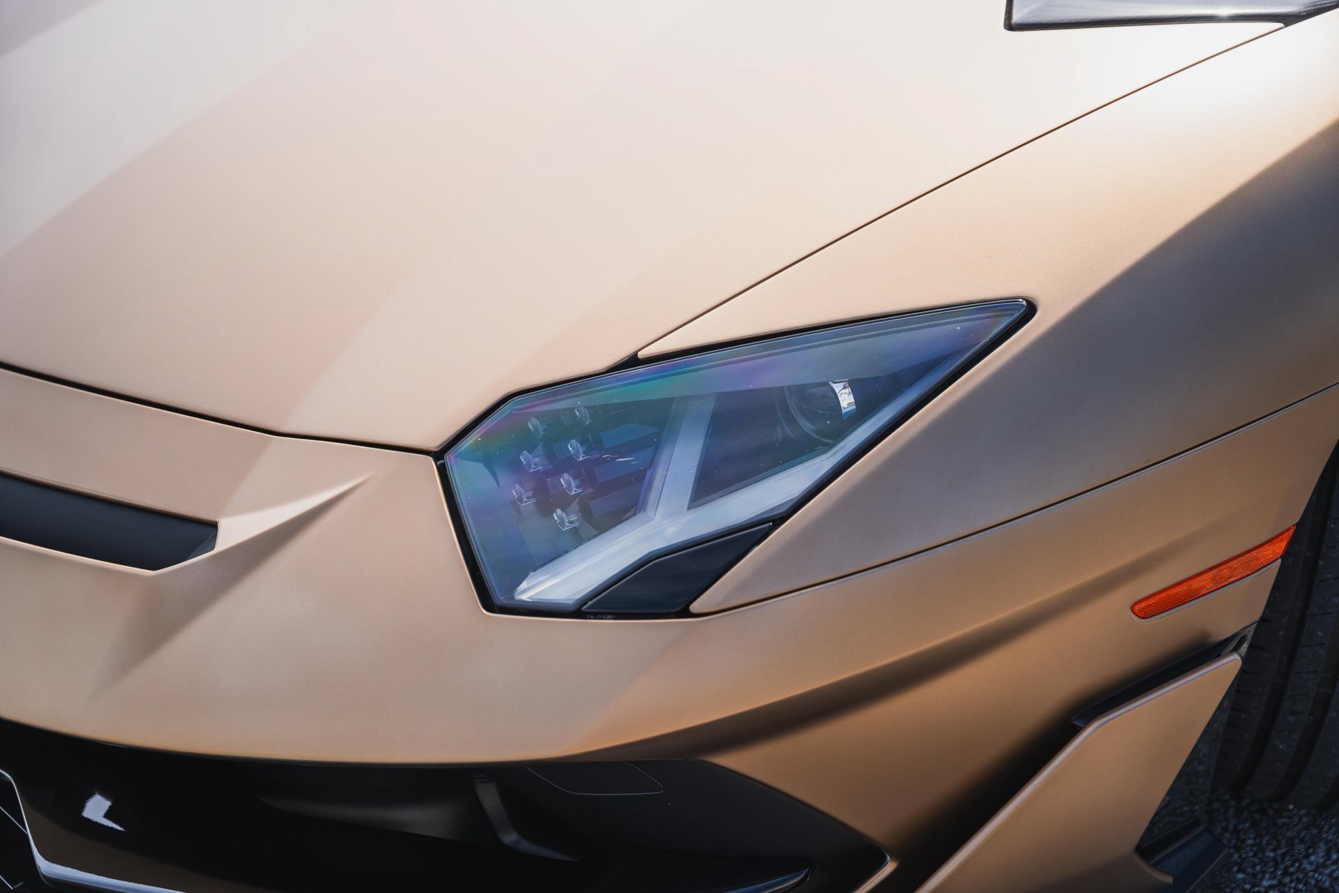 Used 2021 Lamborghini Aventador SVJ AWD/4WD image 30