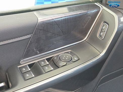 Used 2022 Ford F150 XLT w/ Equipment Group 302A High image 9