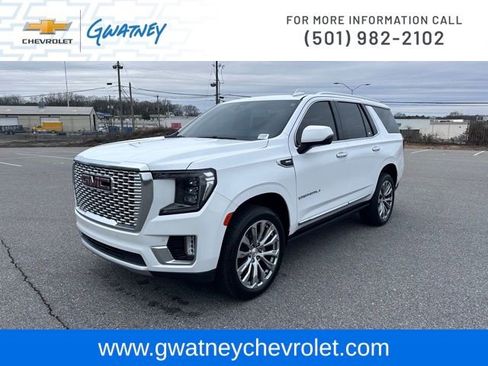 Used 2021 GMC Yukon Denali w/ Denali Premium Package image 1