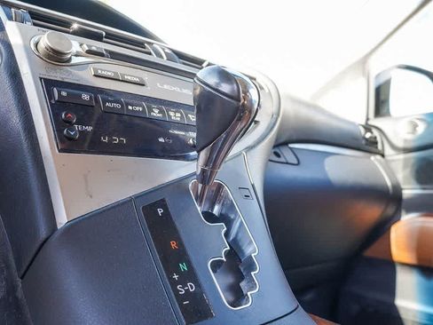 Used 2015 Lexus RX 450h AWD image 25