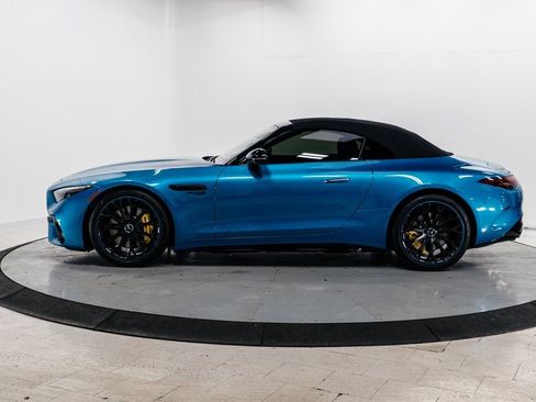 Used 2024 Mercedes-Benz SL 55 AMG 4MATIC image 34