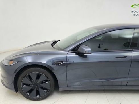 Used 2025 Tesla Model 3 RWD image 4