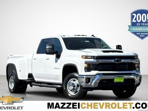 New 2026 Chevrolet Silverado 3500 LT w/ All Star Edition AWD/4WD image 1