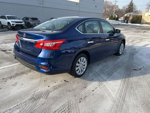 Used 2019 Nissan Sentra S FWD image 5
