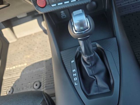 Used 2025 Ford Mustang Coupe RWD image 21