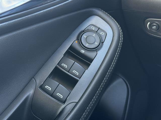 Used 2023 Buick Encore GX Preferred w/ Cold Weather Comfort Package AWD/4WD image 16