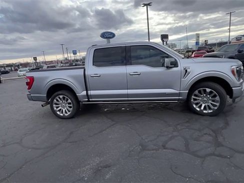 Used 2022 Ford F150 Limited image 8
