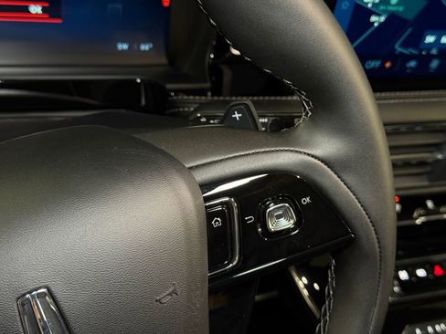 New 2026 Lincoln Corsair Premiere FWD image 27