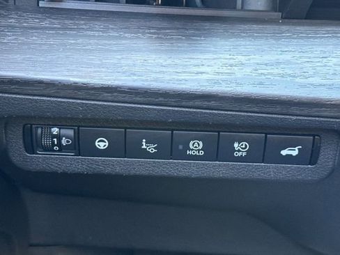 Used 2023 Nissan Ariya FWD image 39