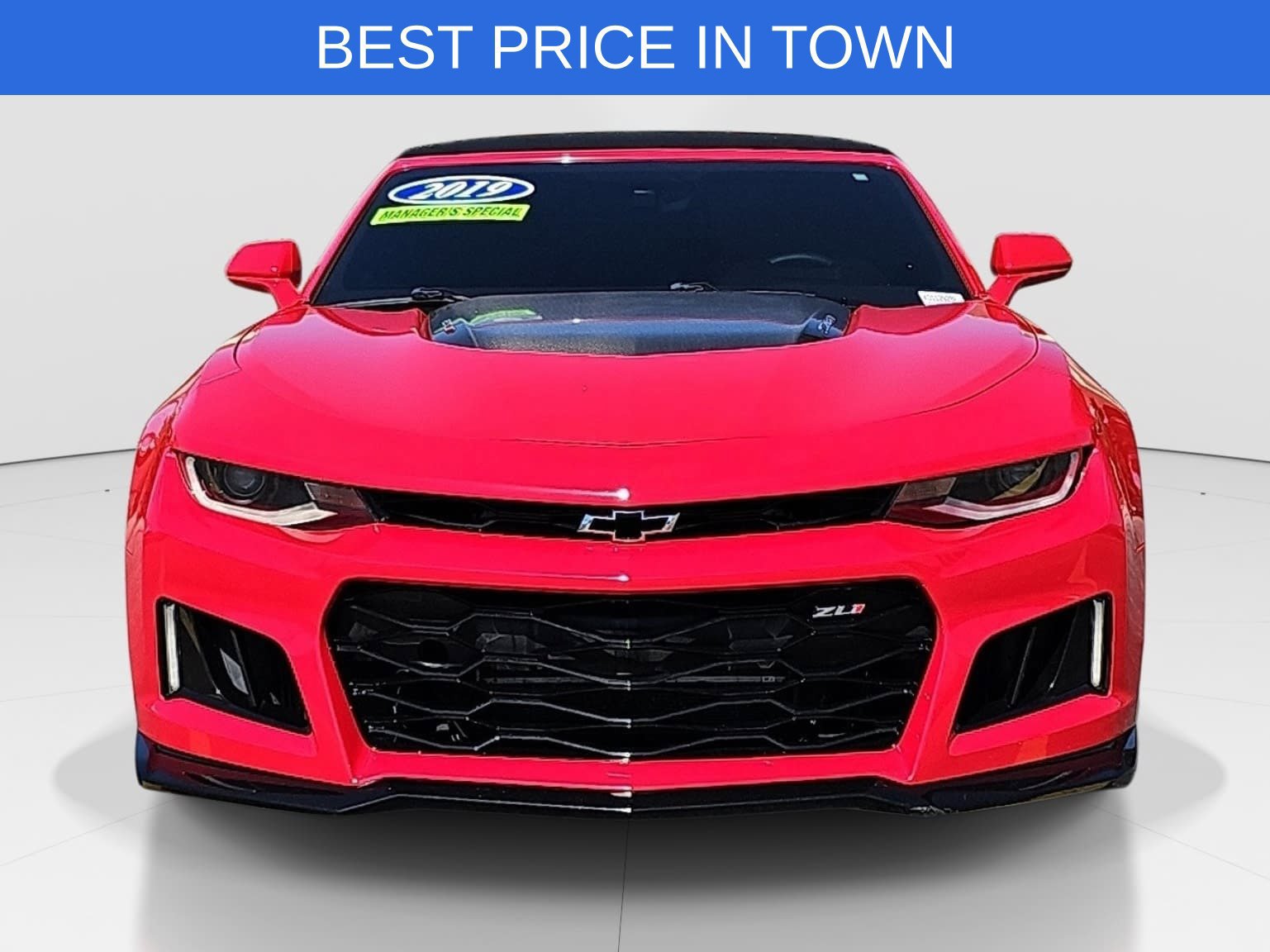 Used 2019 Chevrolet Camaro ZL1 RWD image 2