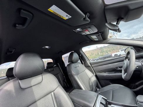 Used 2025 Hyundai Santa Cruz SEL AWD/4WD image 29