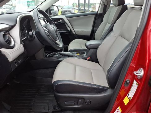 Used 2017 Toyota RAV4 Limited FWD image 15